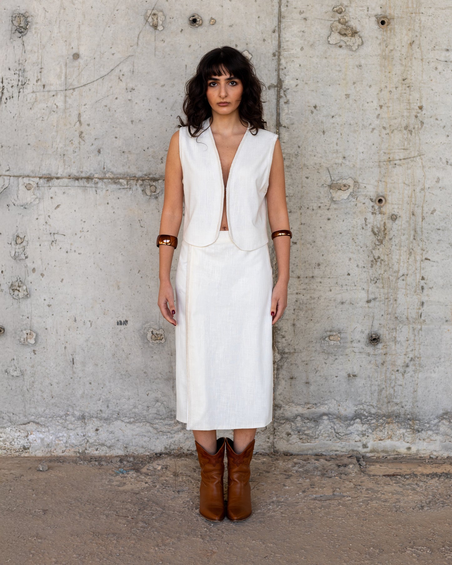The Embrace Midi Set