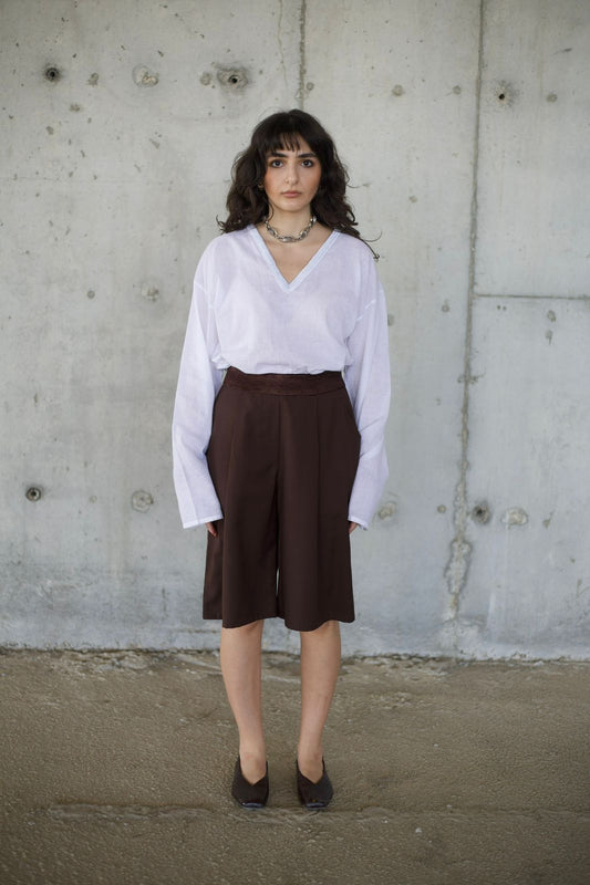 Embroidered Waistband Shorts